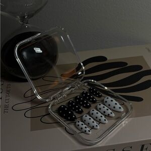 Black and White Polka Dot Nail Set